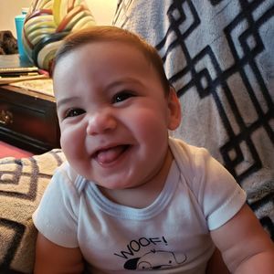 Meet your Posher, Ellen pinky